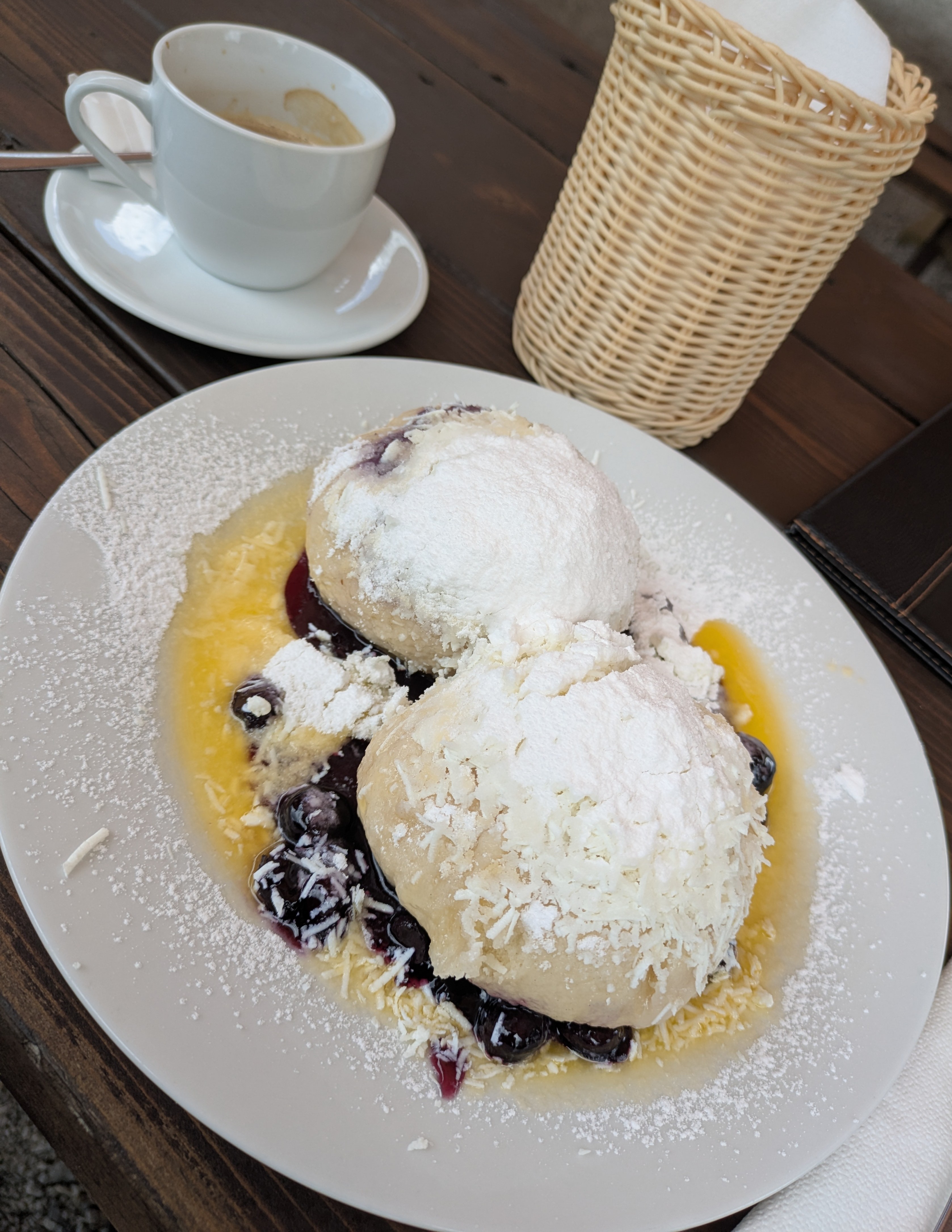07-Knedl-mit-Blaubeeren